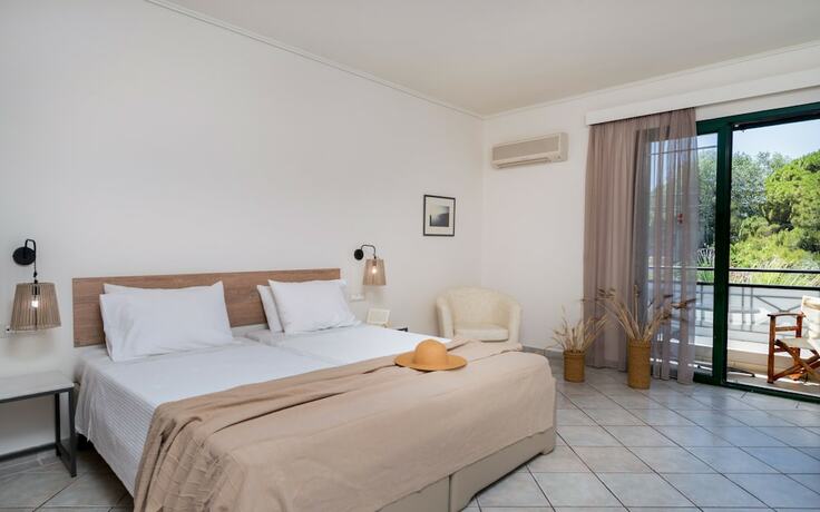 Imagen de la habitación del Hotel Phoenix Beach. Foto 19