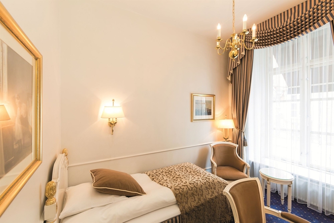 Imagen de la habitación del Hotel Phoenix Copenhagen. Foto 5