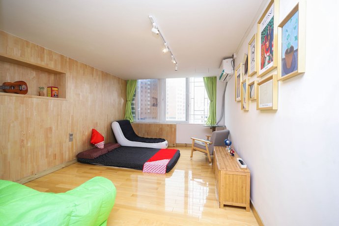 Imagen de la habitación del Hotel Phoenix Egg Youth Hostel. Foto 8