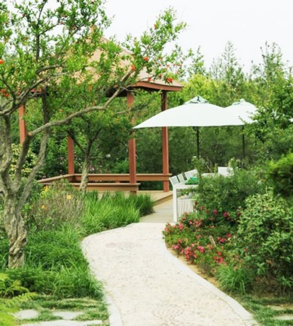 Imagen de los exteriores del Hotel Phoenix Garden Hotel - Yantai. Foto 11