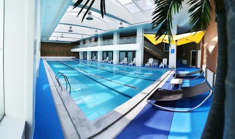 Imagen de los interiores del Hotel Phoenix Garden Hotel - Yantai. Foto 15