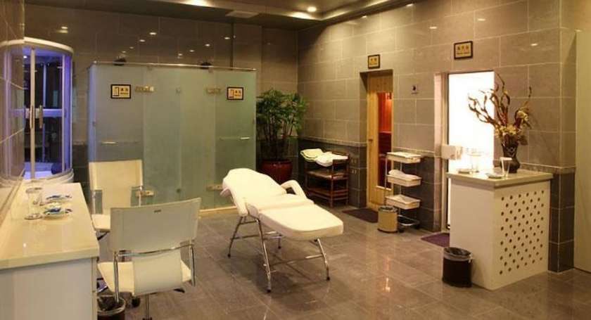 Imagen de los interiores del Hotel Phoenix Garden Hotel - Yantai. Foto 16