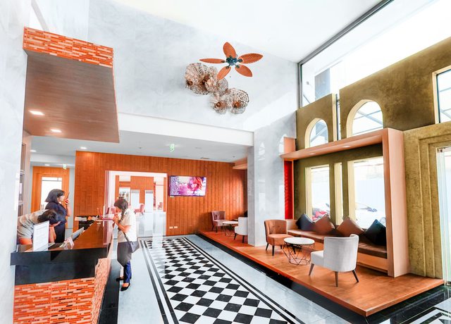 Imagen de los interiores del Hotel Phoenix Hotel Karon Beach. Foto 18