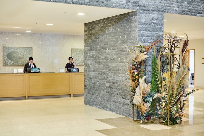 Imagen de los interiores del Hotel Phoenix Island. Foto 19