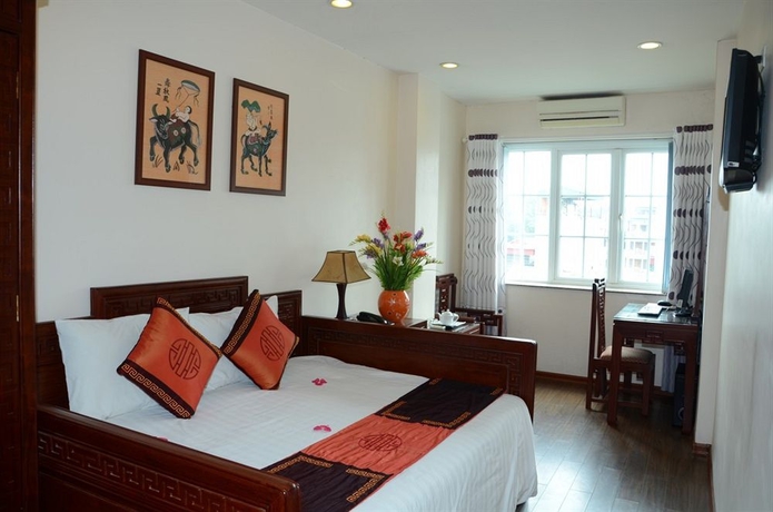 Imagen de la habitación del Hotel Phoenix Legend. Foto 9