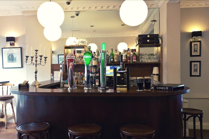 Imagen del bar/restaurante del Hotel Phoenix Park, Dublín. Foto 6