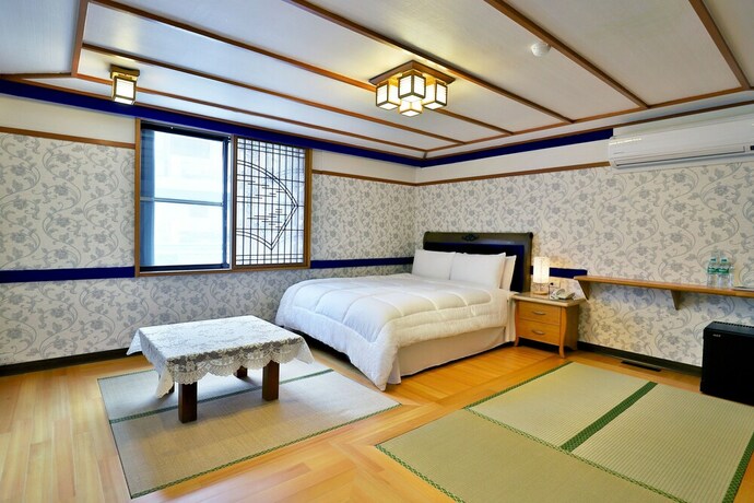 Imagen de la habitación del Hotel Phoenix Pavilion Hot Spring. Foto 12