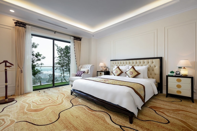 Imagen de la habitación del Hotel Phoenix Resort Bac Ninh. Foto 10