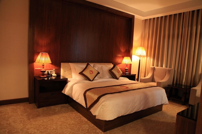 Imagen de la habitación del Hotel Phoenix Resort Bac Ninh. Foto 16