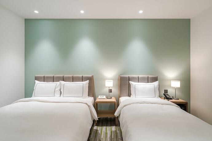 Imagen de la habitación del Hotel Phoenix, Taichung. Foto 11