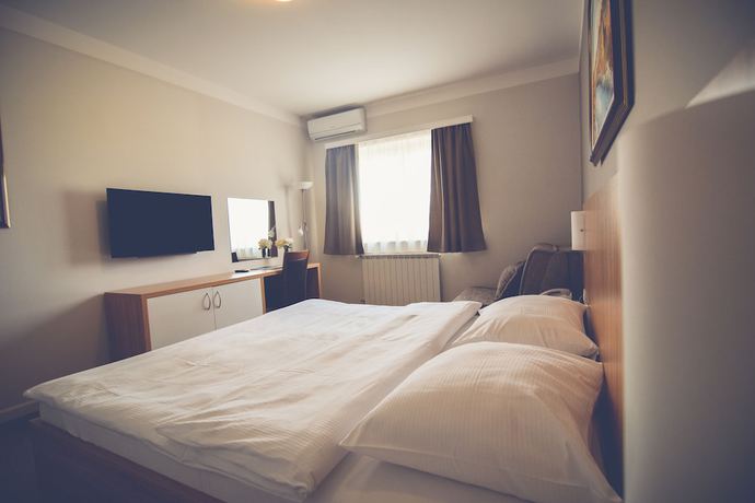 Imagen de la habitación del Hotel Phoenix, Velika Gorica. Foto 7