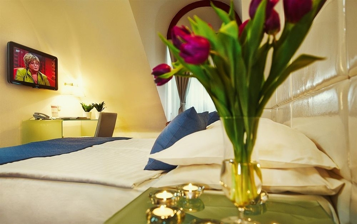 Imagen de la habitación del Hotel Phoenix, Zagreb. Foto 11