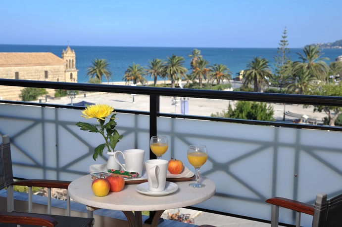 Imagen de la habitación del Hotel Phoenix, Zante. Foto 2