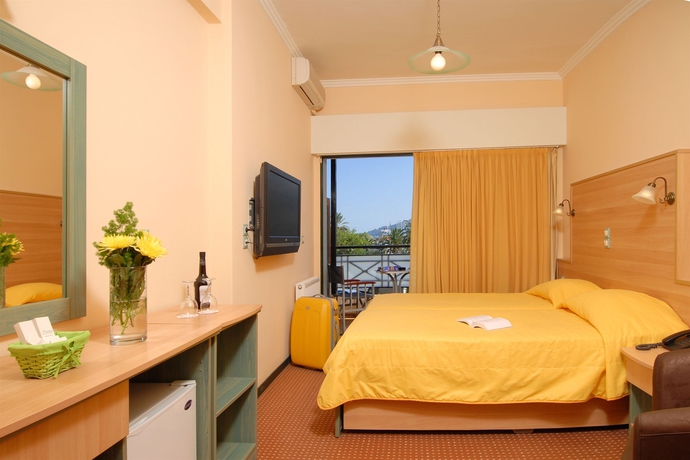 Imagen de la habitación del Hotel Phoenix, Zante. Foto 8