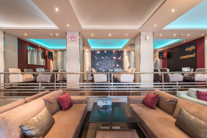 Imagen de los interiores del Hotel Phoenix, Zante. Foto 16