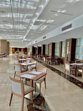 Imagen general del Hotel Phoenix & Wellness. Foto 9