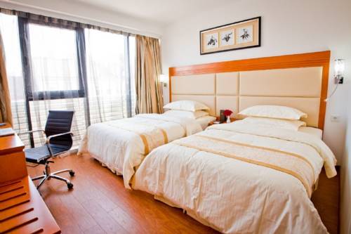 Imagen de la habitación del Hotel Phoenix7. Foto 4