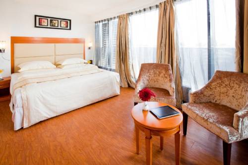 Imagen de la habitación del Hotel Phoenix7. Foto 5