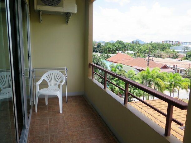 Imagen general del Hotel Phompassorn Apartment. Foto 17