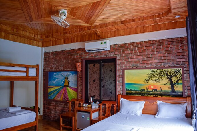 Imagen de la habitación del Hotel Phong Nha Hillside View Bungalow. Foto 30