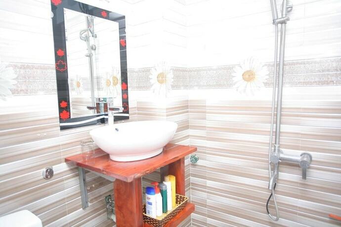 Imagen general del Hotel Phong Nha Mountain House. Foto 2