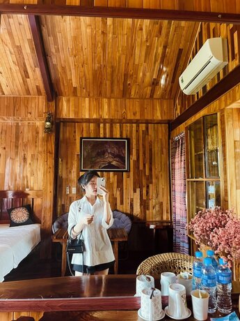 Imagen de la habitación del Hotel Phong Nha Mountain House. Foto 32