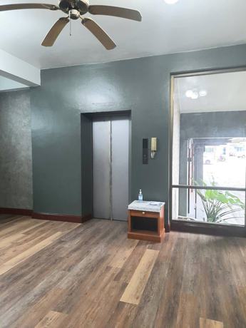 Imagen de los interiores del Hotel Phongkaew. Foto 19