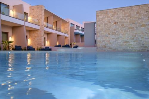 Imagen general del Hotel Phos. Foto 13