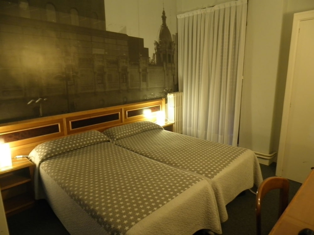 Imagen de la habitación del Hotel Photo Zabalburu. Foto 2