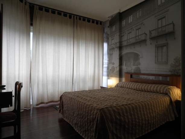 Imagen de la habitación del Hotel Photo Zabalburu. Foto 5