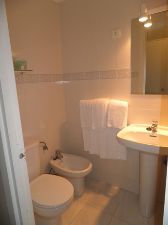 Imagen de la habitación del Hotel Photo Zabalburu. Foto 15