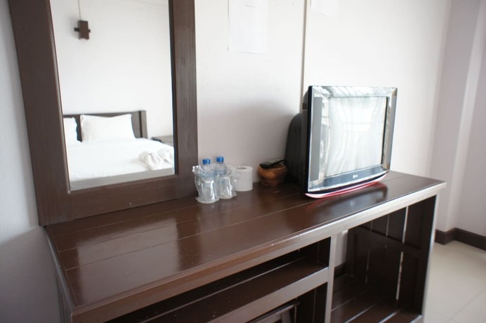 Imagen de la habitación del Hotel Phou Ang Kham 2. Foto 13