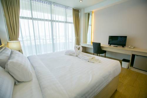 Imagen de la habitación del Hotel Phrae Nakara. Foto 13