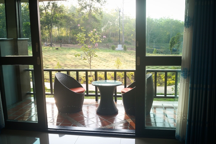 Imagen de la habitación del Hotel Phu Chom Mork Resort. Foto 11