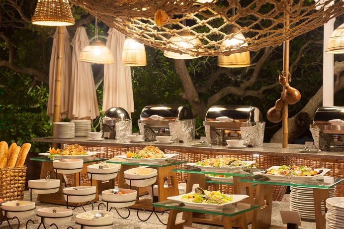 Imagen del bar/restaurante del Hotel Phu Hai Beach Resort and Spa. Foto 4