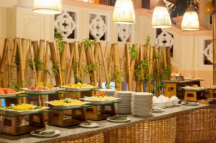 Imagen del bar/restaurante del Hotel Phu Hai Beach Resort and Spa. Foto 9