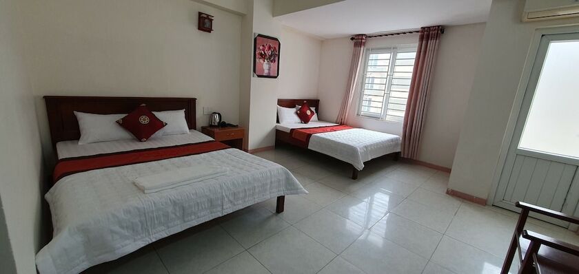 Imagen de la habitación del Hotel Phu Hong 1. Foto 15