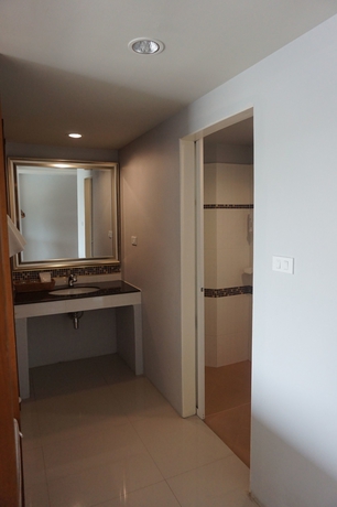 Imagen de la habitación del Hotel Phu Hun Sa Boutique. Foto 18