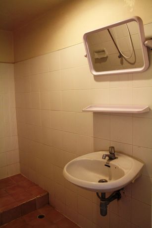 Imagen de la habitación del Hotel Phu Inn. Foto 7