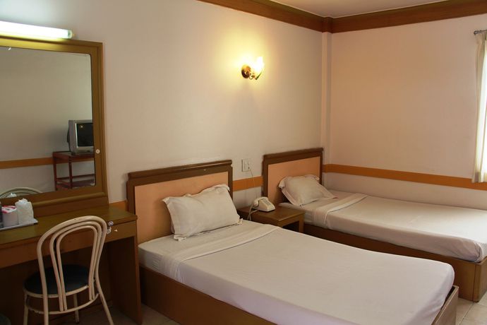 Imagen de la habitación del Hotel Phu Inn. Foto 10