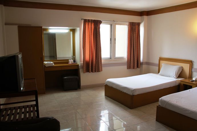 Imagen de la habitación del Hotel Phu Inn. Foto 11