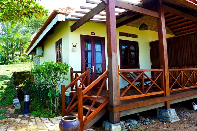 Imagen de la habitación del Hotel Phu Quoc Eco Beach Resort. Foto 19