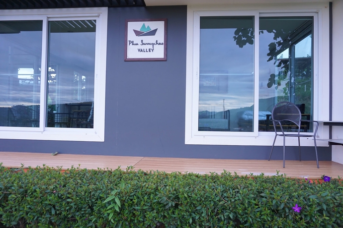 Imagen de los exteriores del Hotel Phu Sumphao Valley. Foto 14