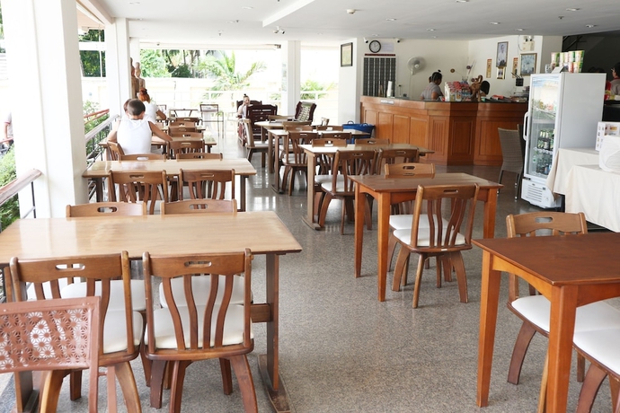 Imagen de los interiores del Hotel Phu View Talay Resort. Foto 19