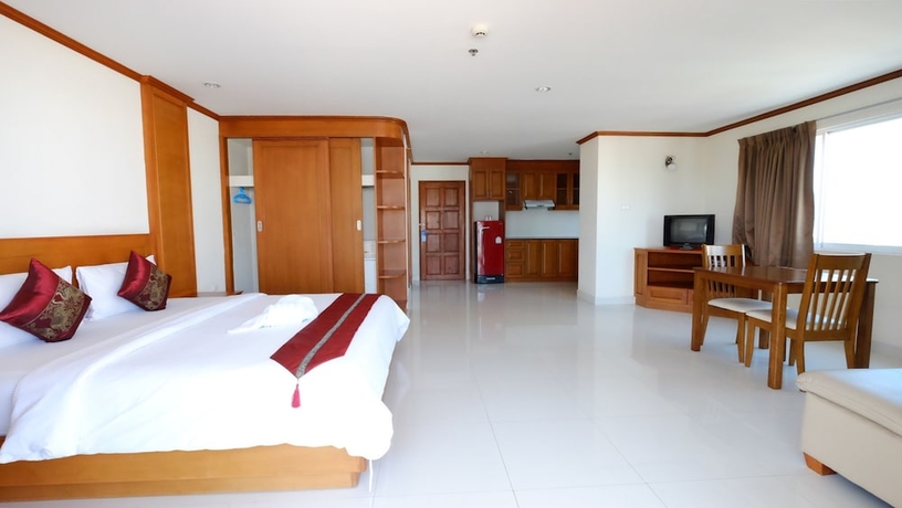 Imagen de la habitación del Hotel Phu View Talay Resort. Foto 16