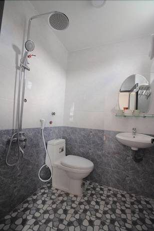 Imagen de la habitación del Hotel Phu Xuan. Foto 6
