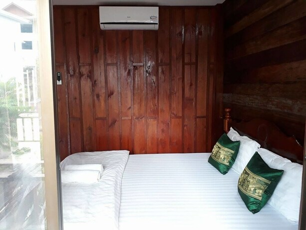 Imagen de la habitación del Hotel Phubarn Inn. Foto 2