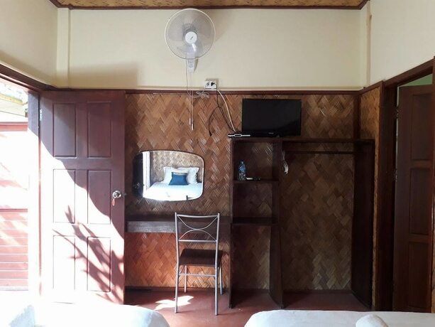 Imagen de la habitación del Hotel Phubarn Inn. Foto 3