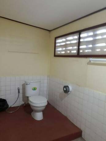 Imagen de la habitación del Hotel Phubarn Inn. Foto 9