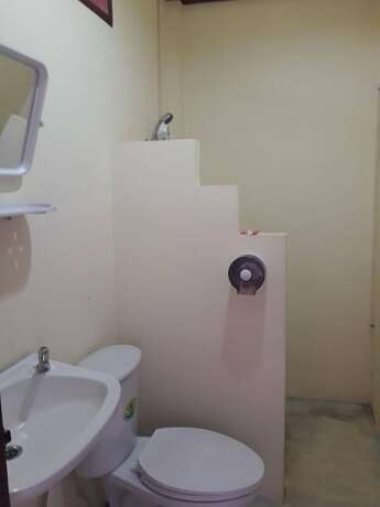 Imagen de la habitación del Hotel Phubarn Inn. Foto 11